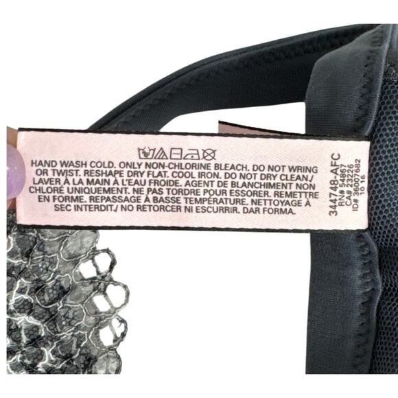 Victoria's Secret Gray Black and  White Lace Racerback Bralette Size XS - Picture 6 of 6